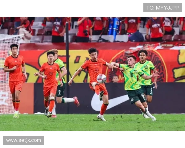 足球诚意点评：近期表现稳健，战术执行与团队配合持续提升