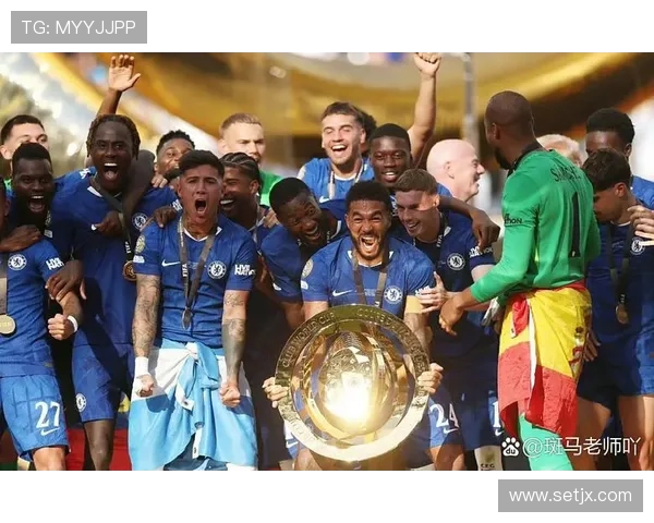 巴黎欧冠冠军目标受关注，争冠形势与竞争格局持续显现