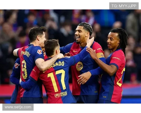 巴萨关键比赛表现起伏:阶段稳定性面临考验,对争冠形势产生制约 巴萨关键比赛表现起伏:阶段稳定性面临考验,对争冠形势产生制约